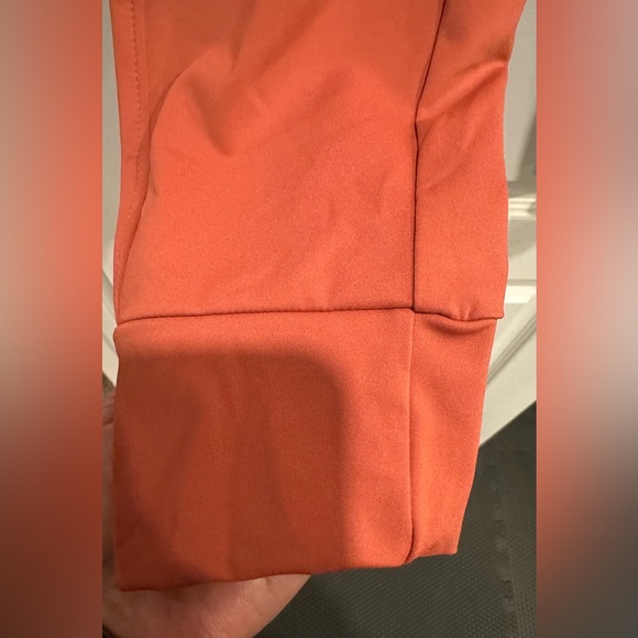 Halara Women's Terracotta Jogger Pants NWT - Picture 6 of 8